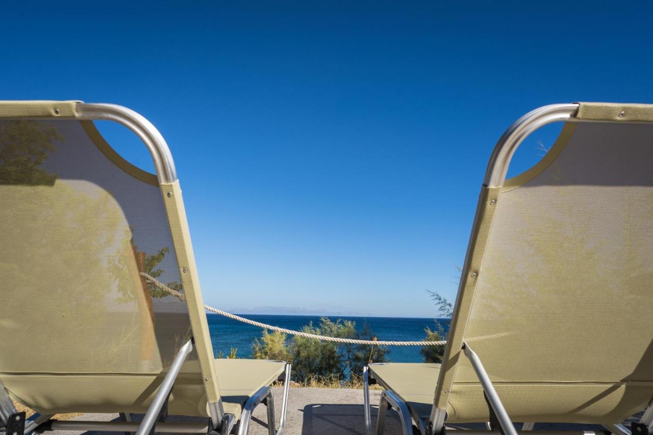 Seafront Studio With Direct Beach Access Koróni エクステリア 写真